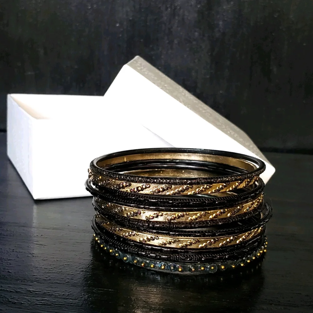2/$18 Fashion bracelet‎ set gold tone and black